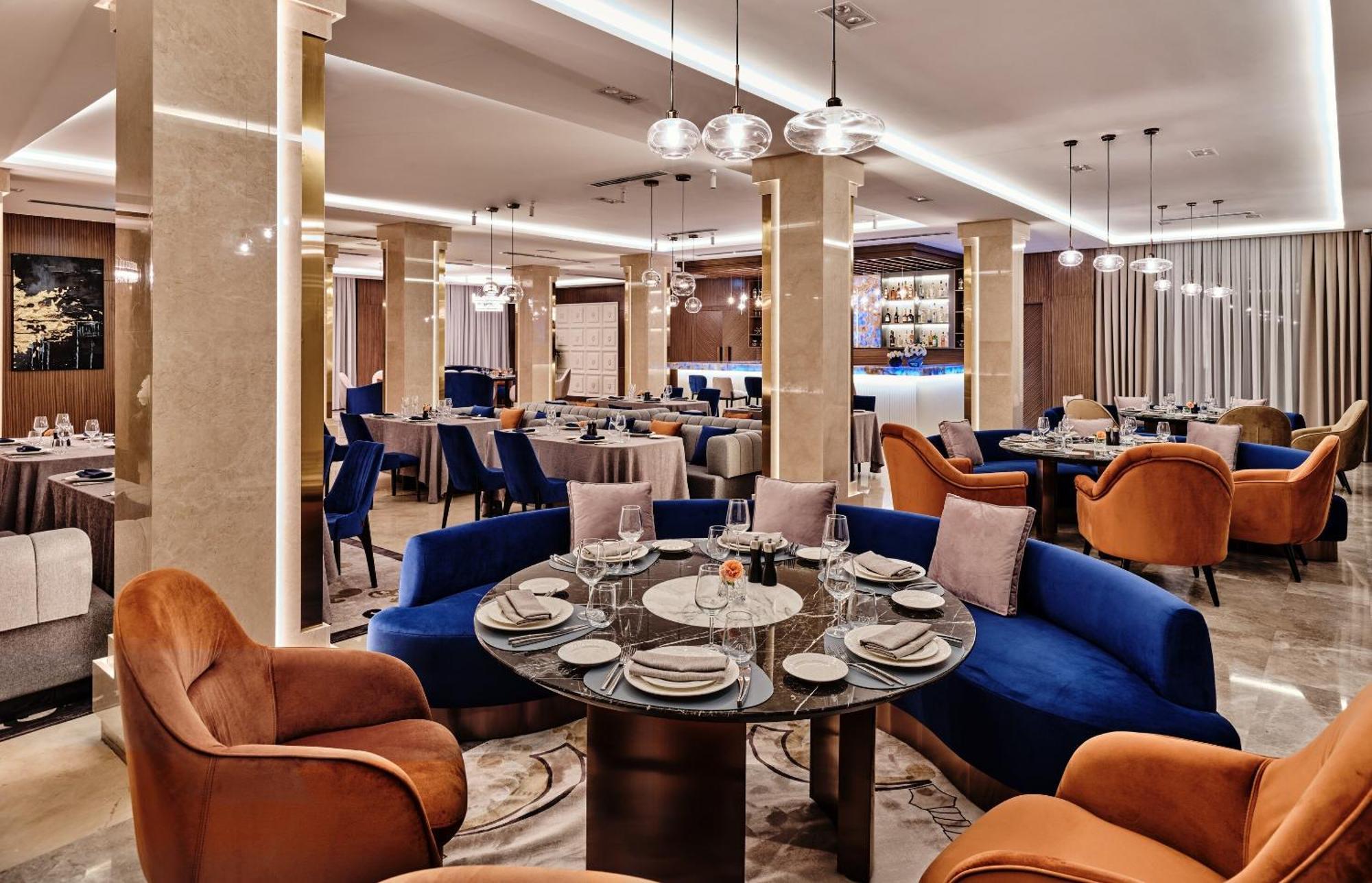 Crowne Plaza Tashkent By Ihg Hotel Ngoại thất bức ảnh